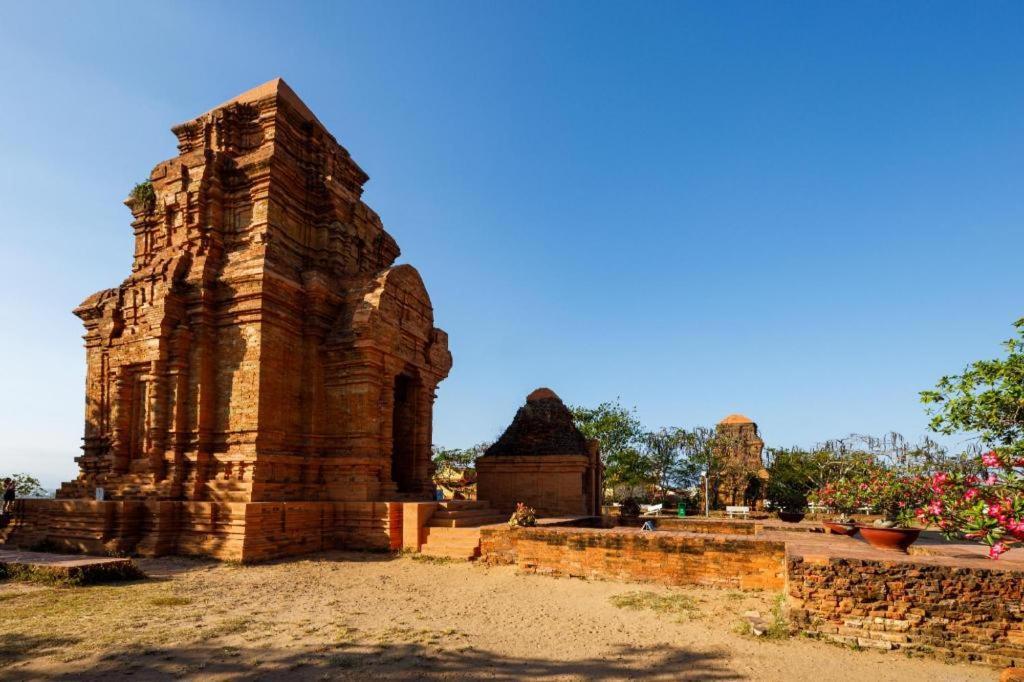 Yurii Hotel Phan Thiet Kültér fotó